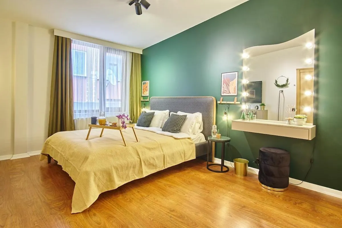 公寓 Lovely&Modern Penthouse In The Heart Of Sisli! 伊斯坦布尔